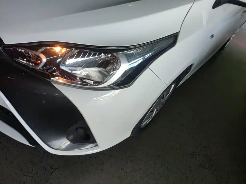 Toyota Yaris L — миниатюра 24