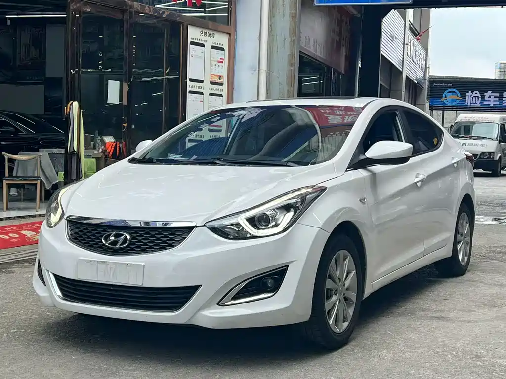 Купить Hyundai Elantra Langdong