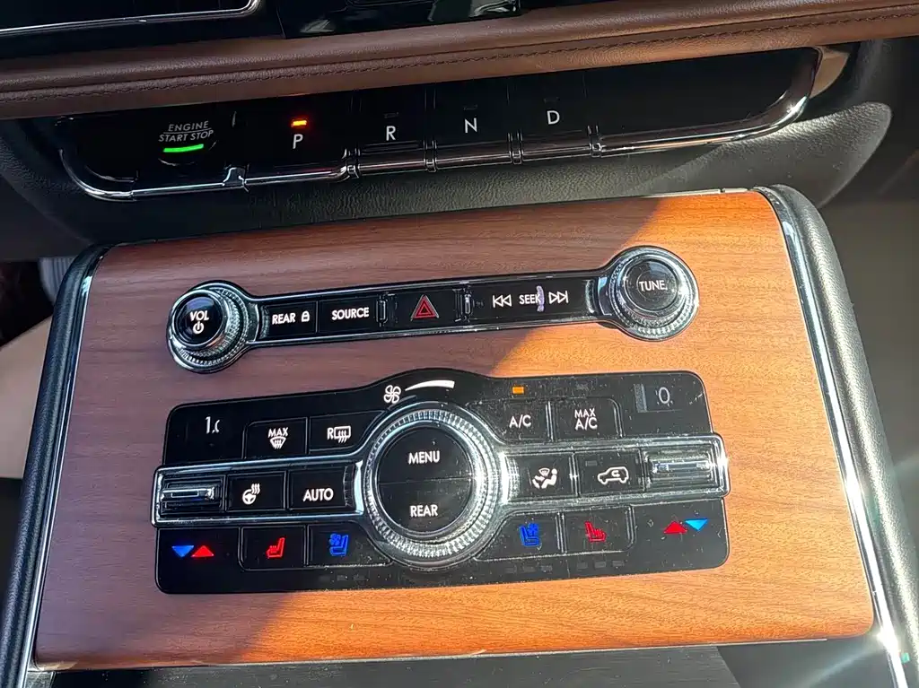 Lincoln Aviator — фотографии объявления, Фото 41