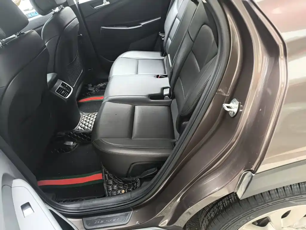 Hyundai Tucson — миниатюра 17