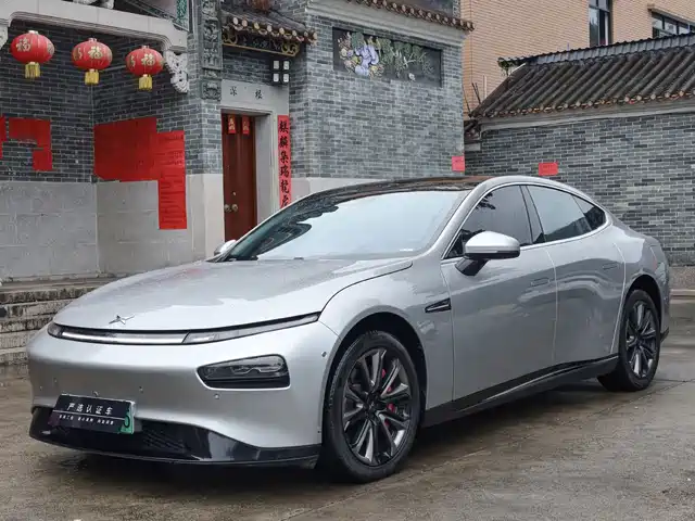 2022 Xpeng P7
