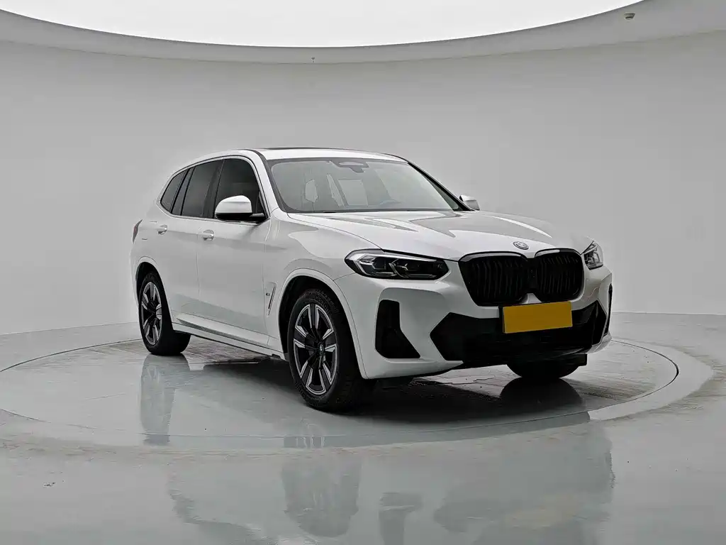 BMW iX3 — миниатюра 3