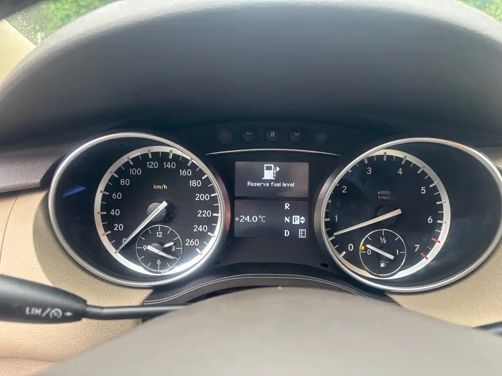 Mercedes-Benz R-Class — миниатюра 10