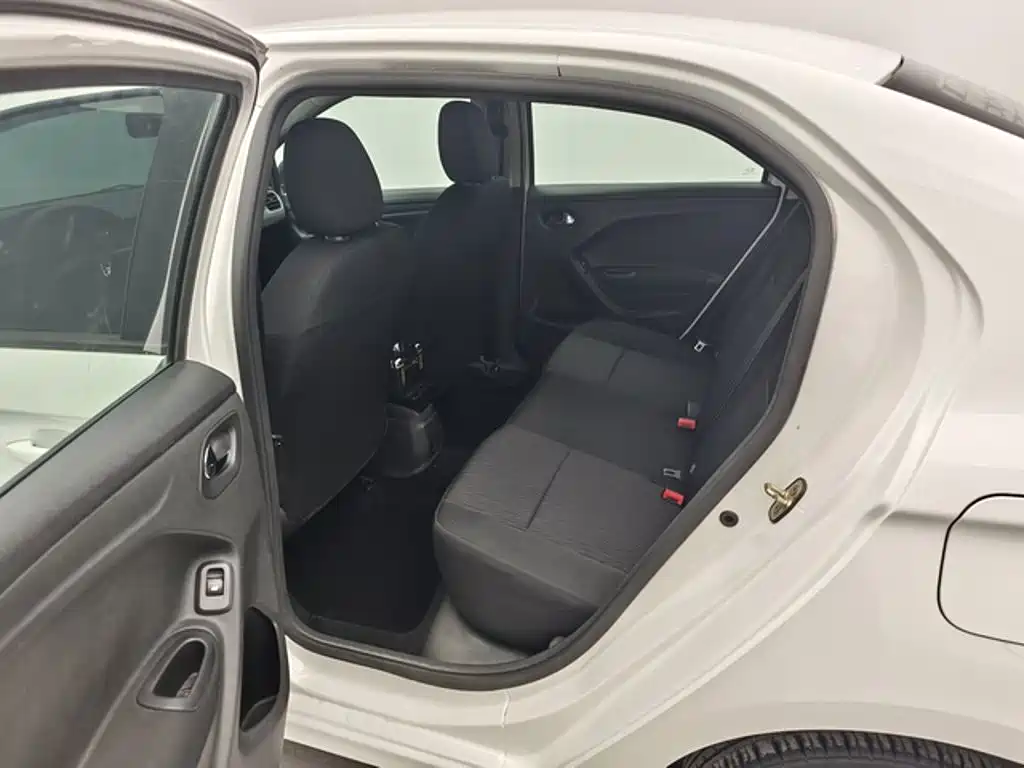 Citroen Elysee — миниатюра 10