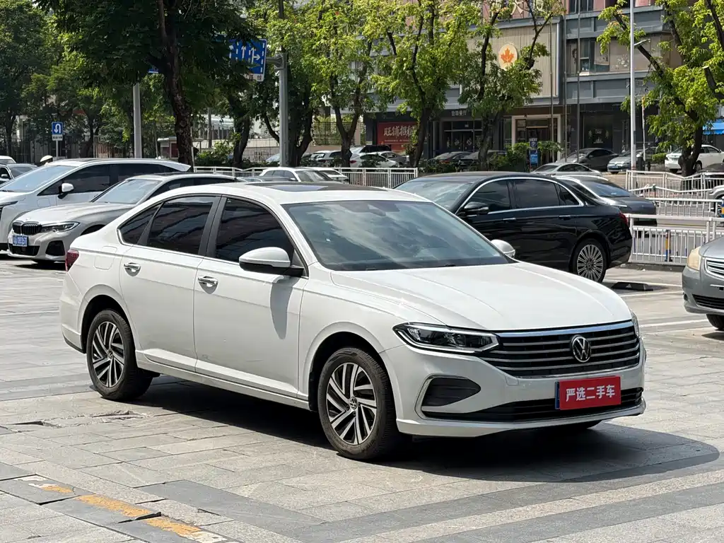 Volkswagen Lavida — миниатюра 3
