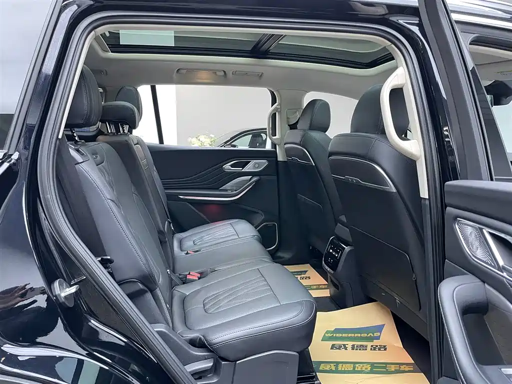 Hongqi HONGQI HS7 PHEV