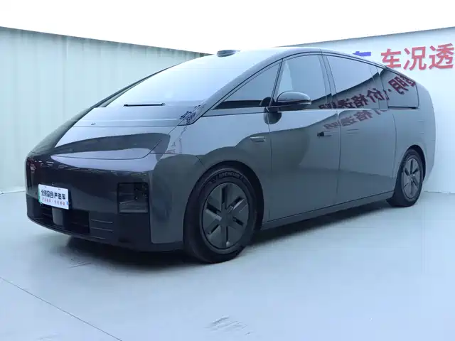 Li Auto IDEAL MEGA 2025