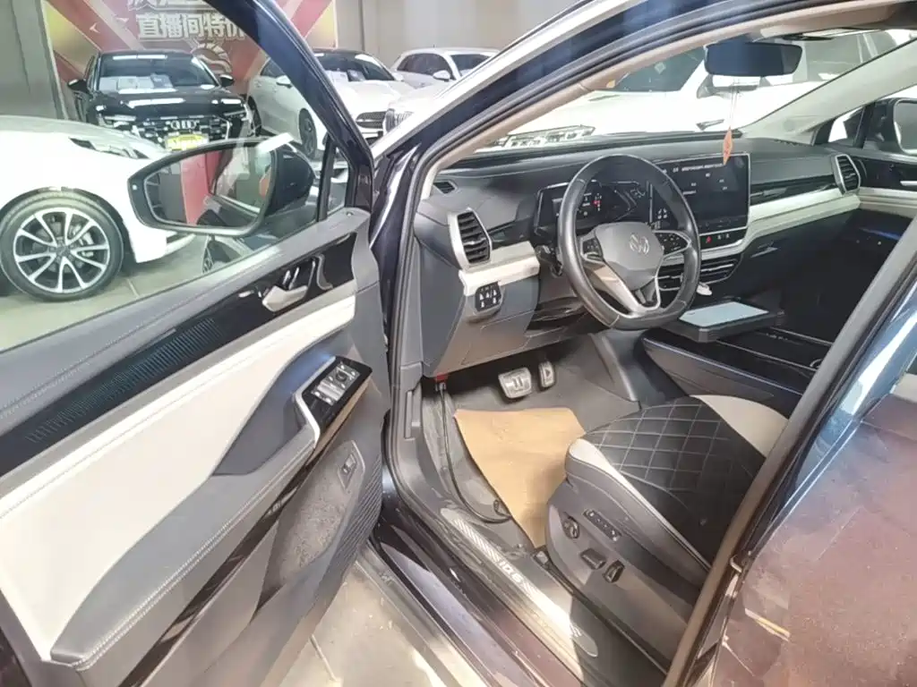 Volkswagen ID.6 Crozz — миниатюра 16