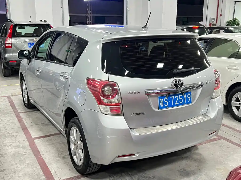 Toyota Verso — миниатюра 4