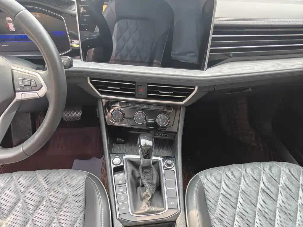 Volkswagen Sagitar — миниатюра 13