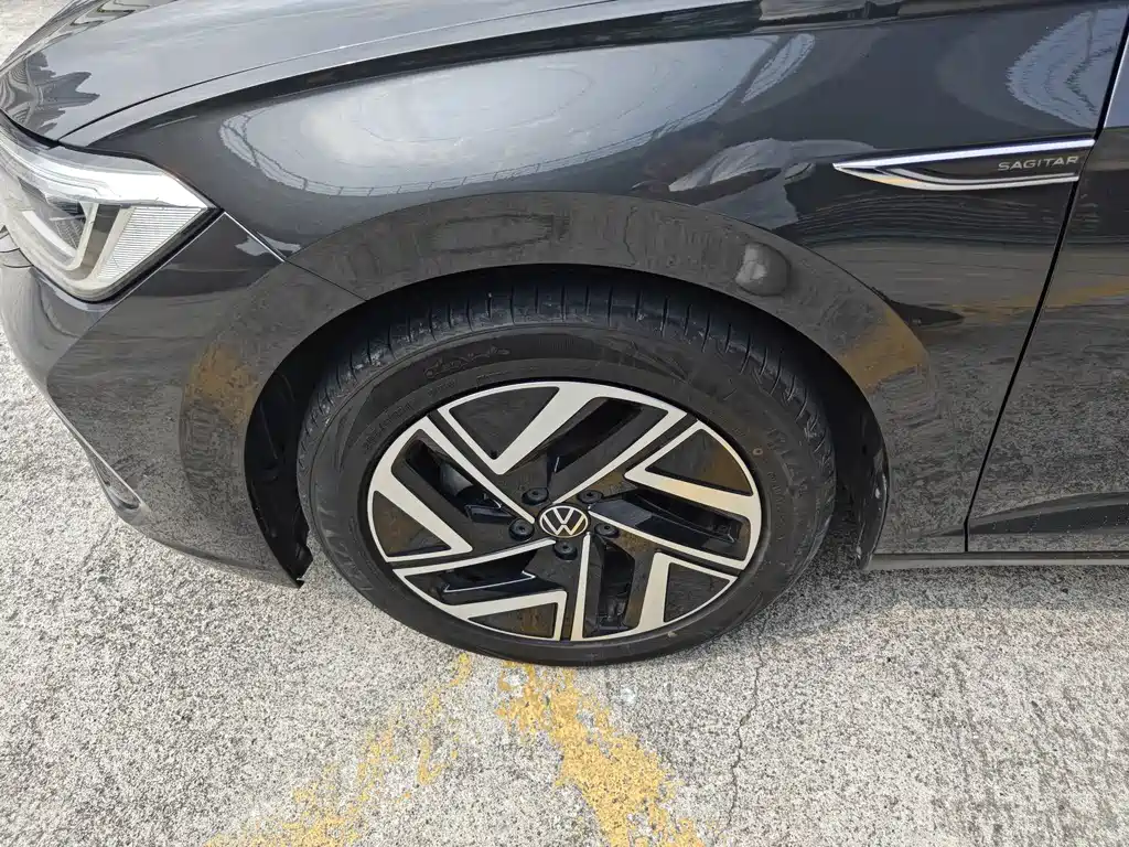 Volkswagen Sagitar — миниатюра 8