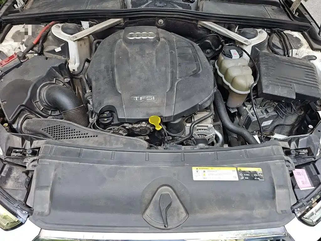 Audi A4 (Import) — миниатюра 11