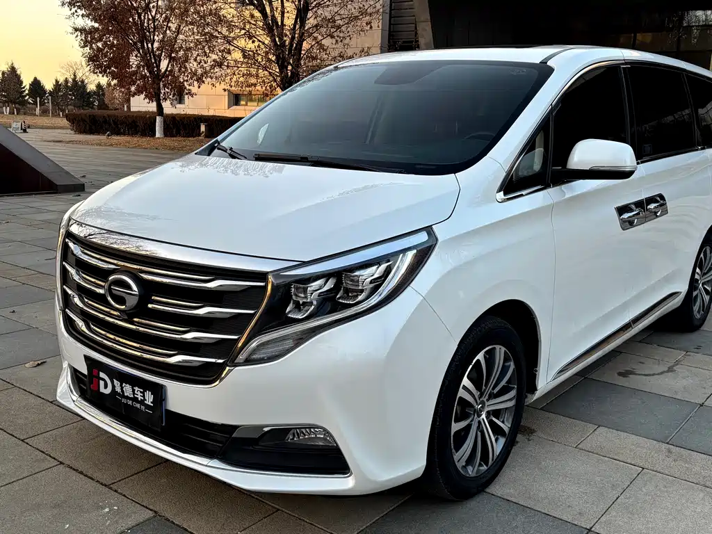GAC TRUMPCHI M8