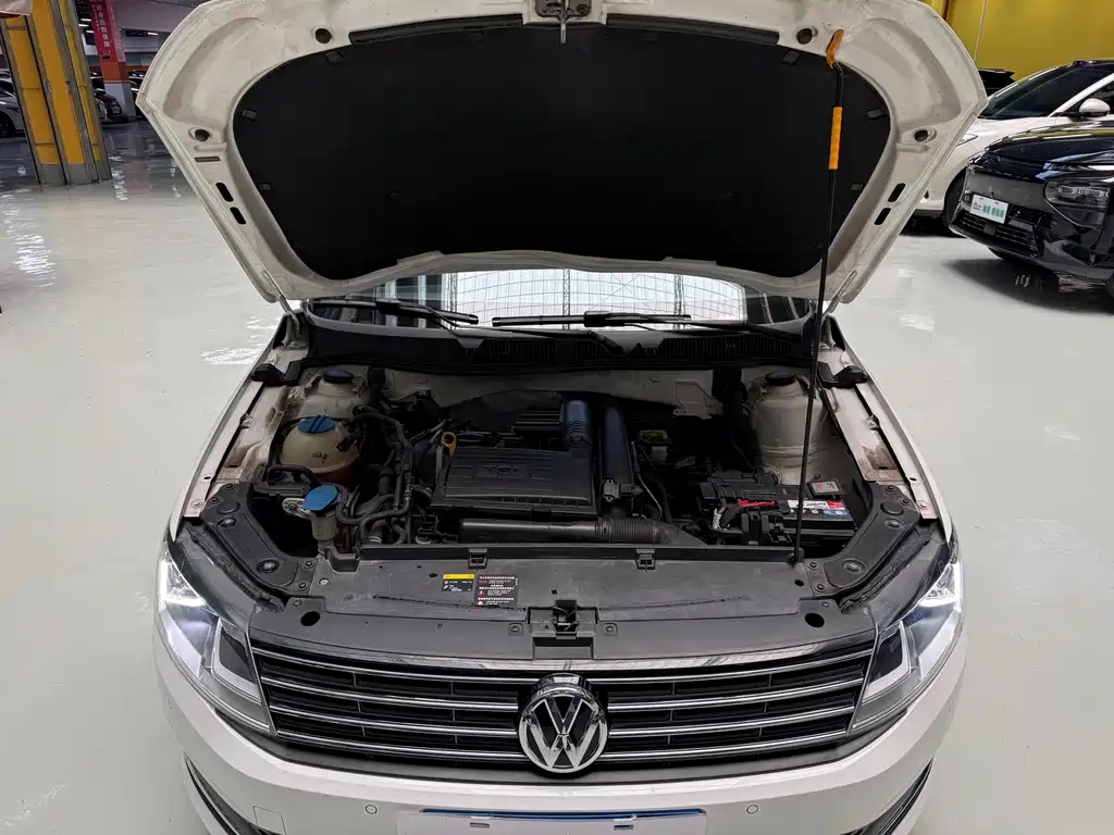 Volkswagen Lavida — миниатюра 18