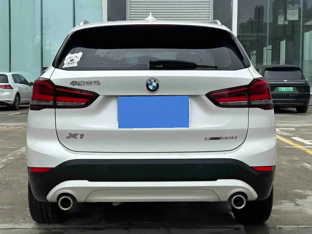 BMW X1 — миниатюра 9