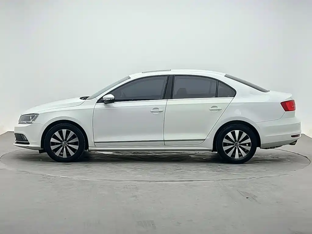 Volkswagen Sagitar — миниатюра 3