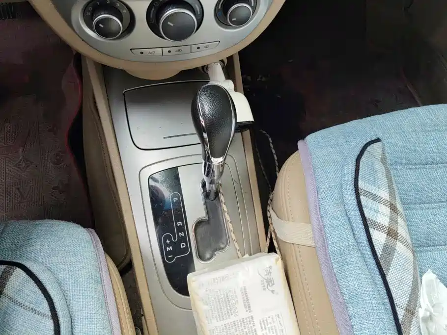 Buick Excelle — миниатюра 15