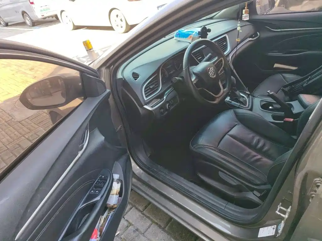 Buick Excelle — миниатюра 17