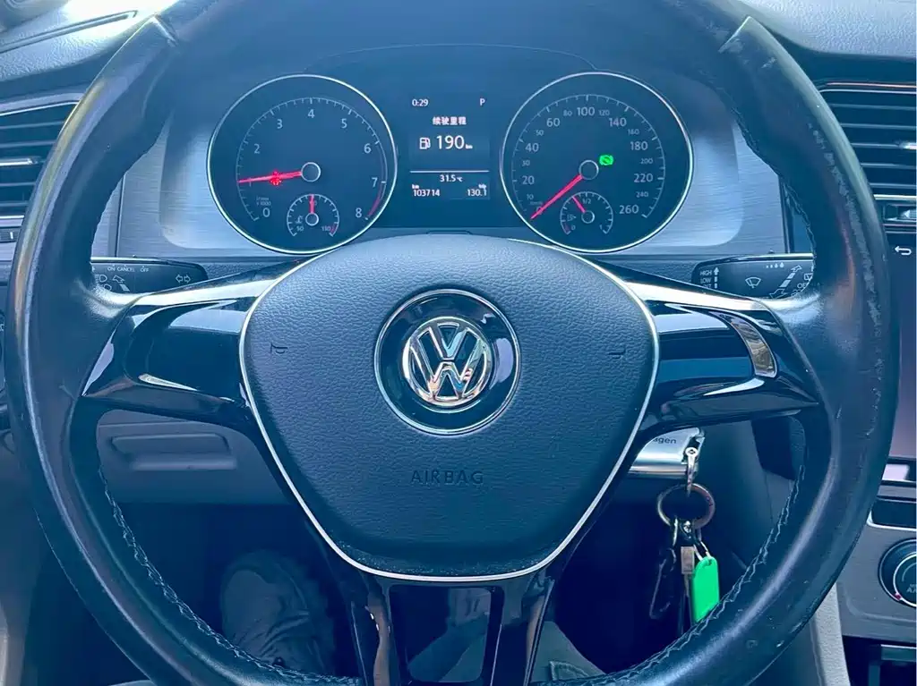 Volkswagen Golf — миниатюра 15