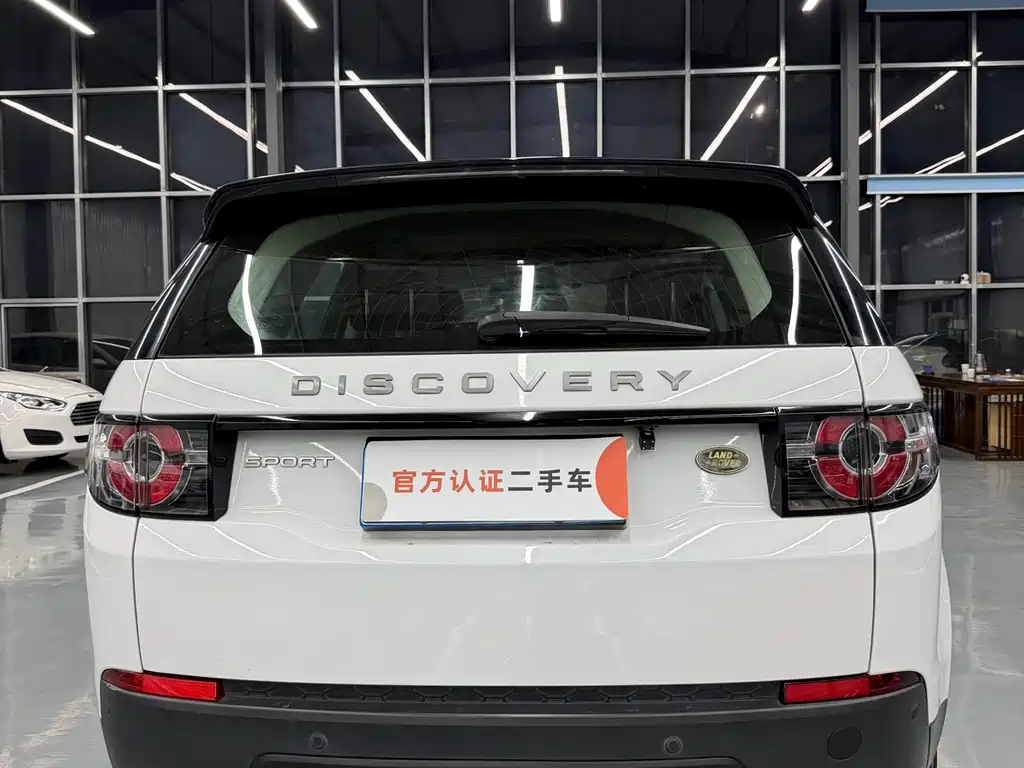 Land Rover Discovery Sport — миниатюра 14