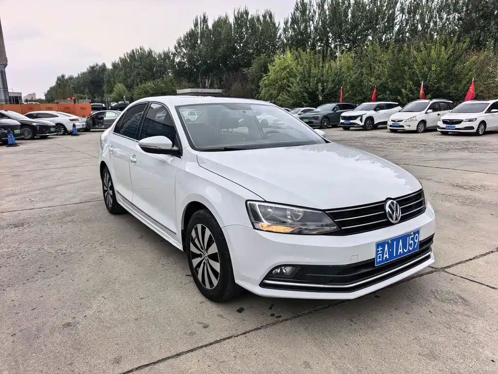 Volkswagen Sagitar — миниатюра 3
