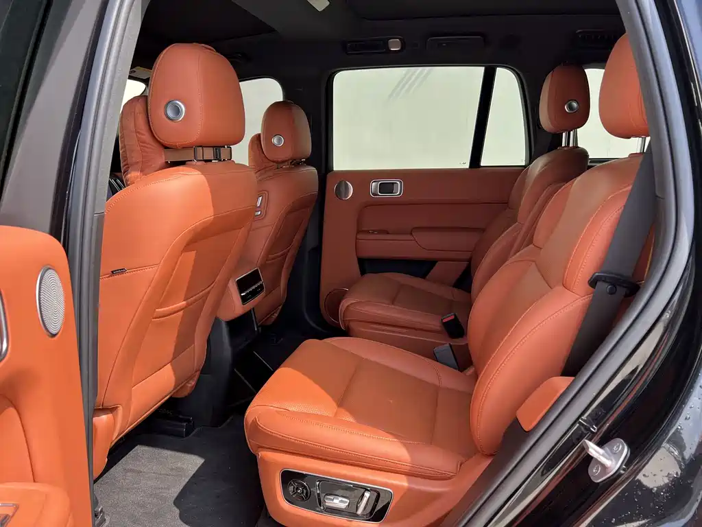 Li Auto Li L8 — миниатюра 8