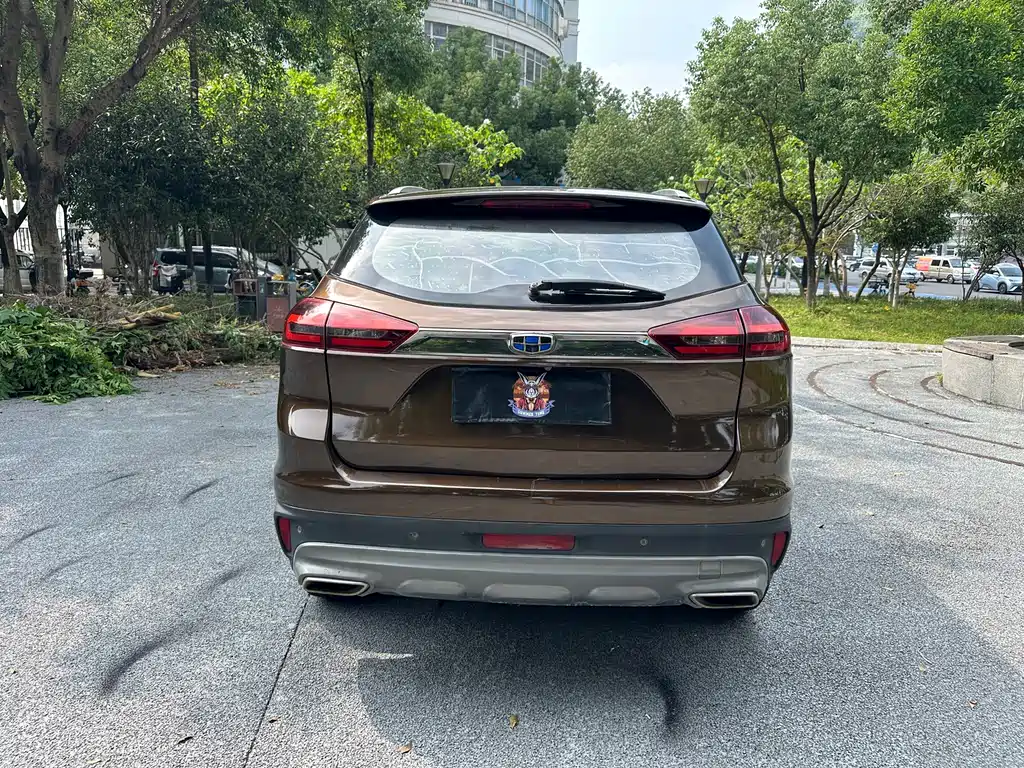 Geely Boyue — миниатюра 4
