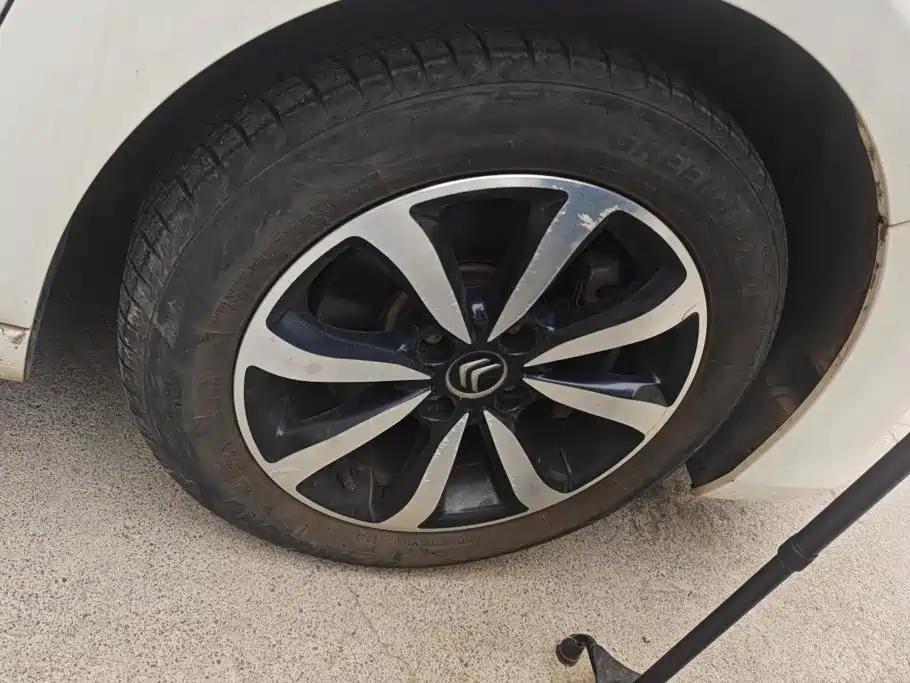 Citroen C4 — миниатюра 6