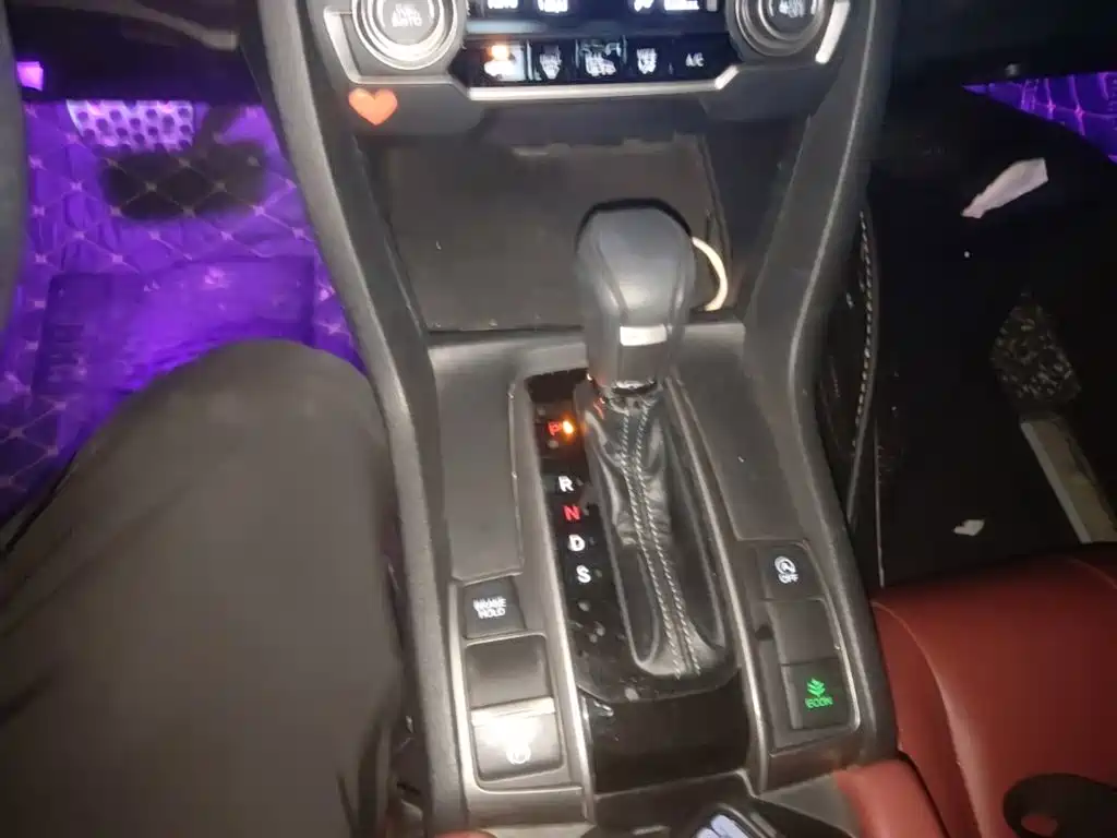 Honda Civic — миниатюра 14