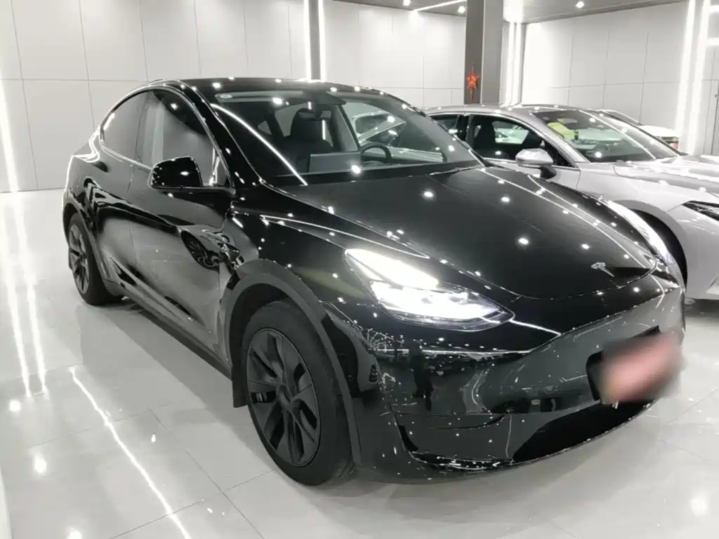 Tesla Model Y 2023 — фото 3