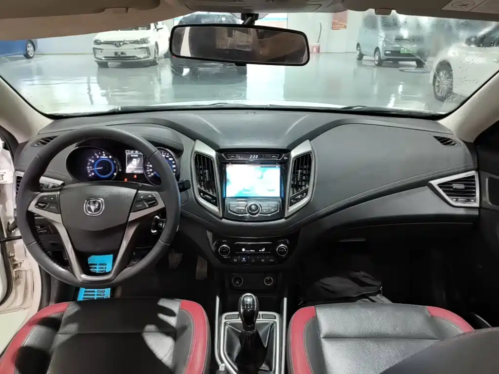 Changan Eado XT — миниатюра 10