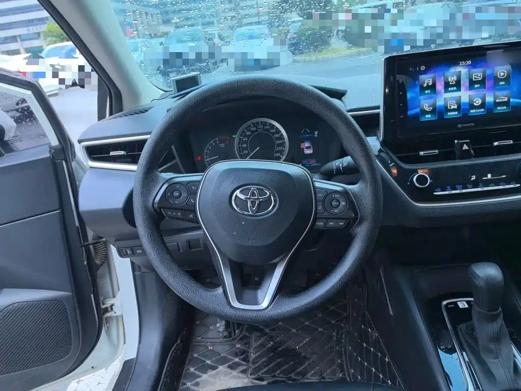 Toyota Corolla — миниатюра 6