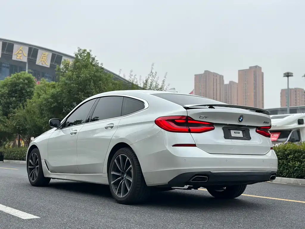 BMW 6 Series GT — миниатюра 20