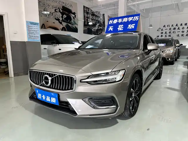 VOLVO  S60 2020