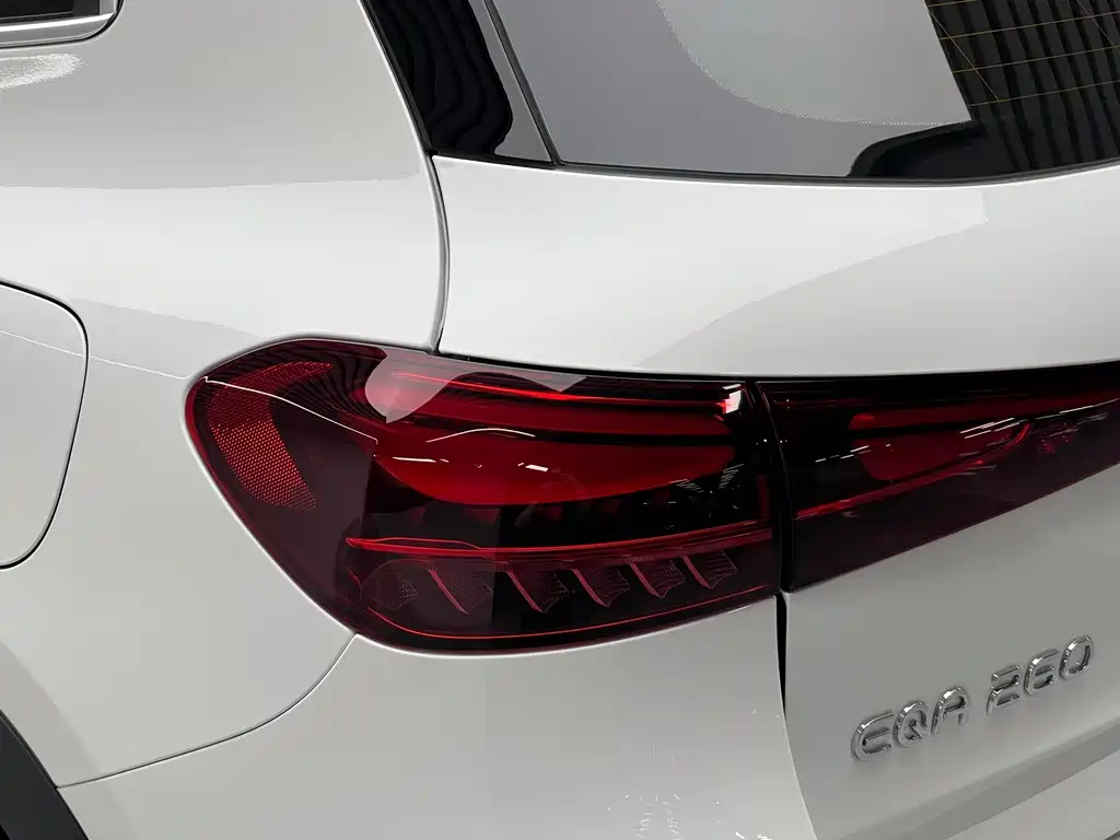Mercedes-Benz EQA — миниатюра 20