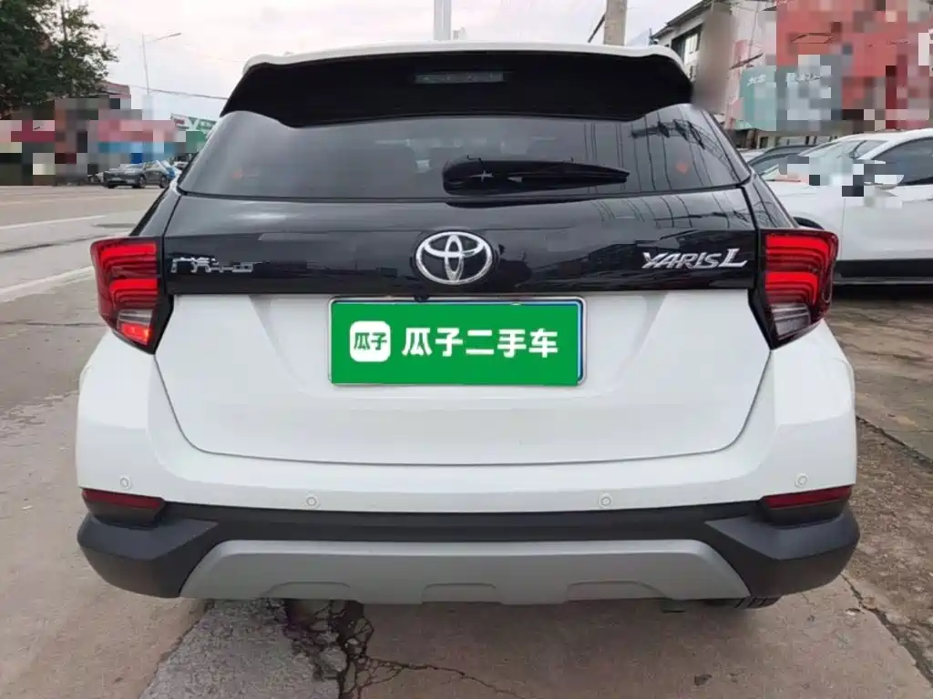 Toyota Yaris L — миниатюра 6