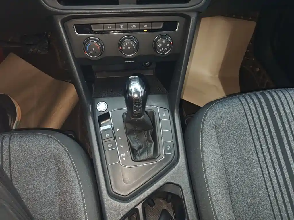 Volkswagen Tharu — миниатюра 14