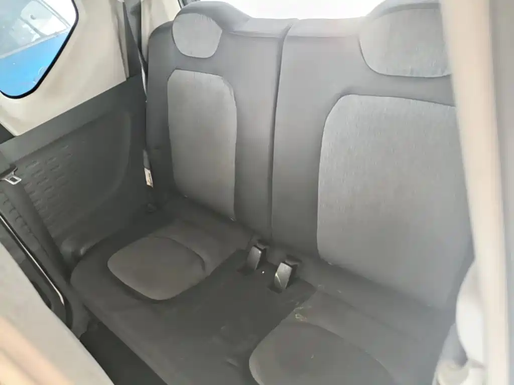 Wuling MINIEV — миниатюра 17