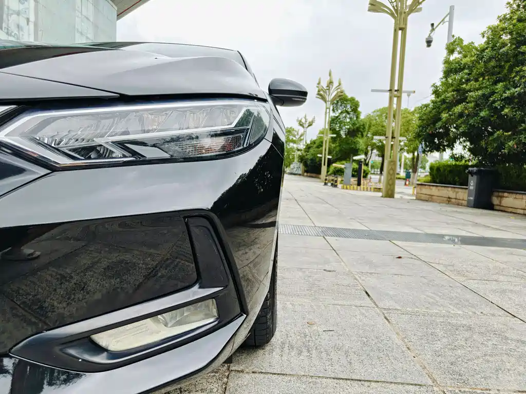 Nissan Sylphy 2020 1.6L XL CVT Enjoy