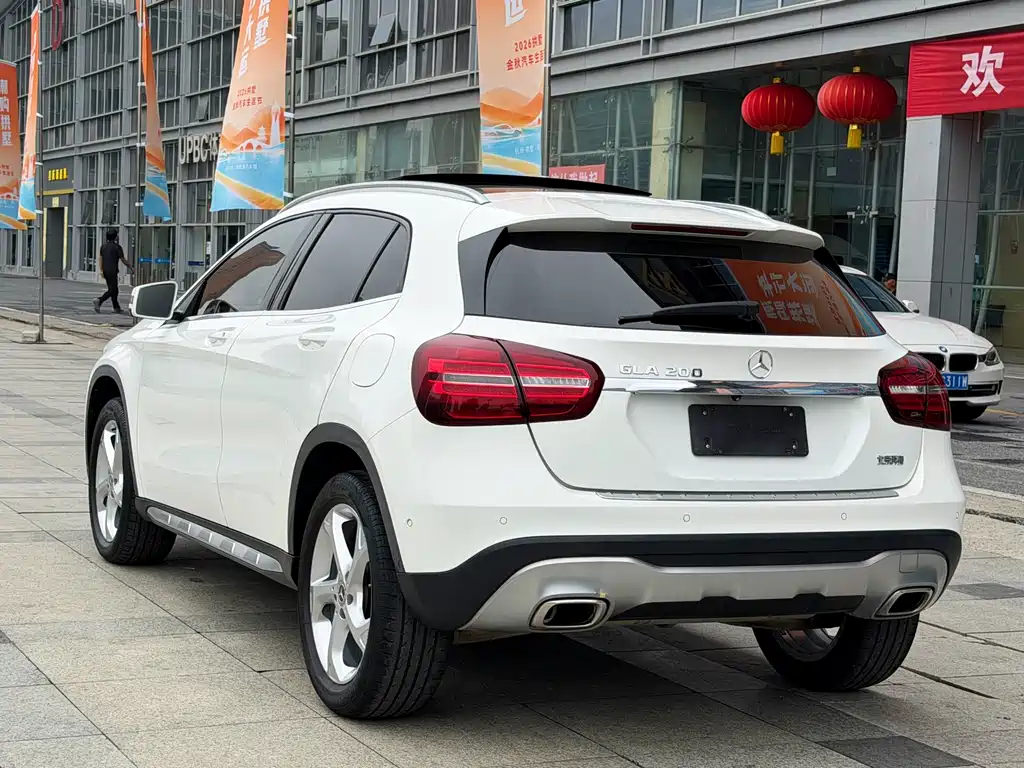 Mercedes-Benz GLA — миниатюра 4