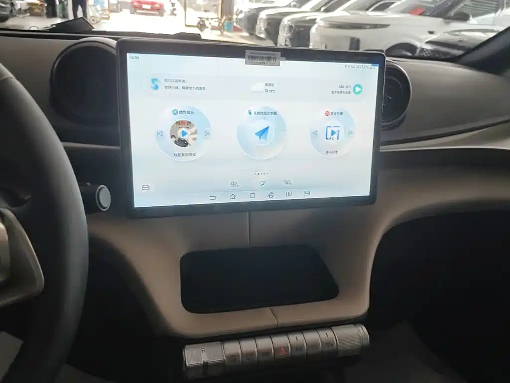 BYD Dolphin 2025 420km Freedom