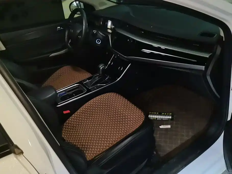 Chery Arrizo 5 — миниатюра 8