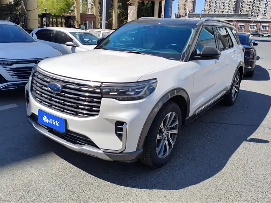 Ford Explorer 2024