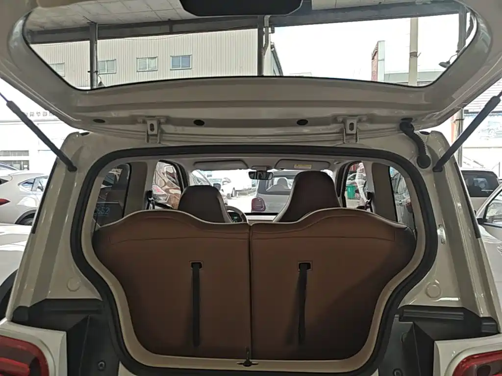 Wuling MINIEV — миниатюра 19