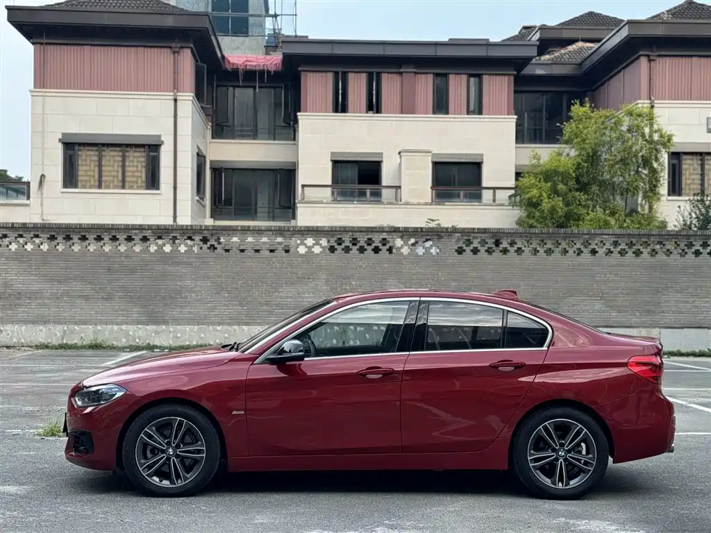 BMW 1 Series — миниатюра 14