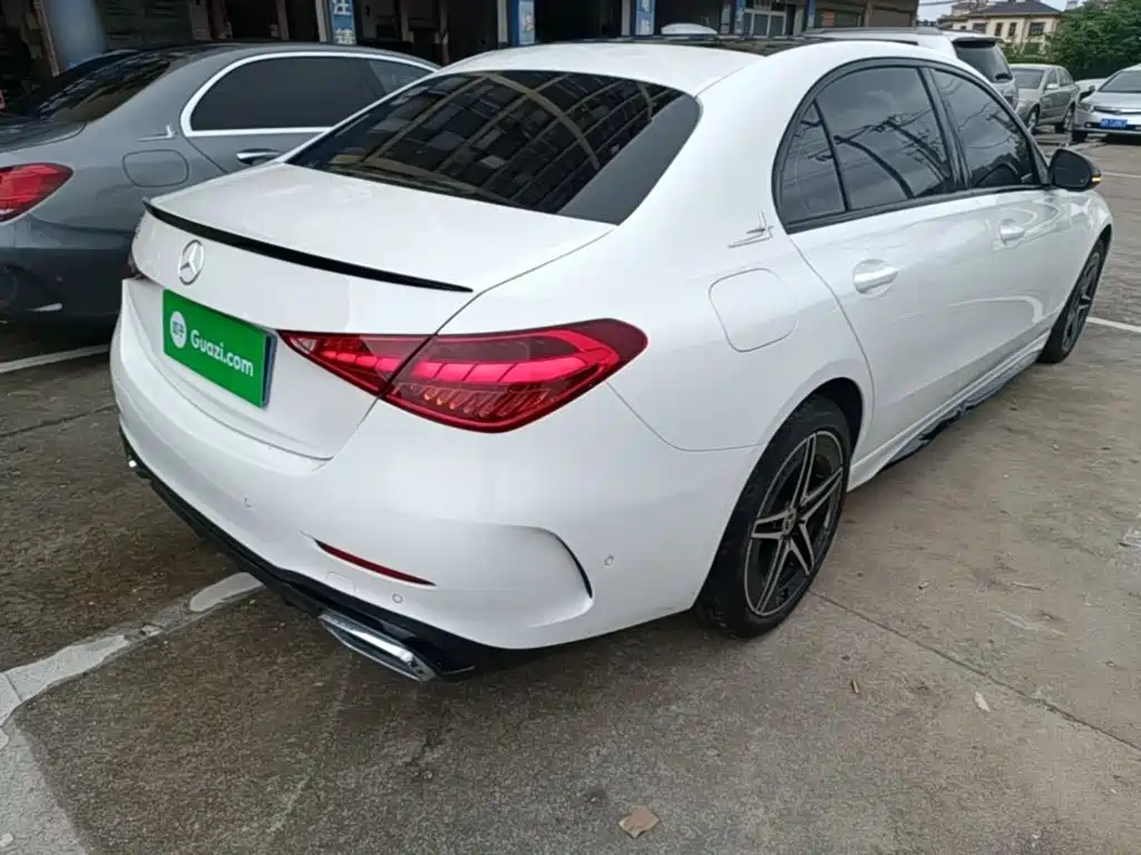 Mercedes-Benz C-Class — миниатюра 7