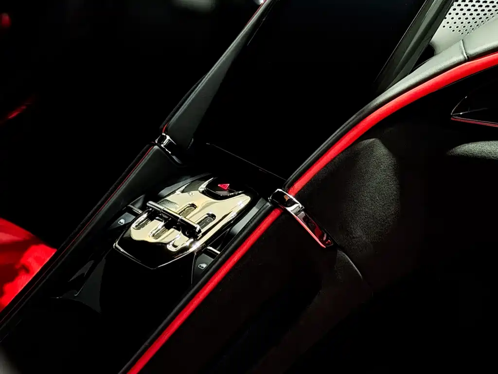 Ferrari Roma — миниатюра 21