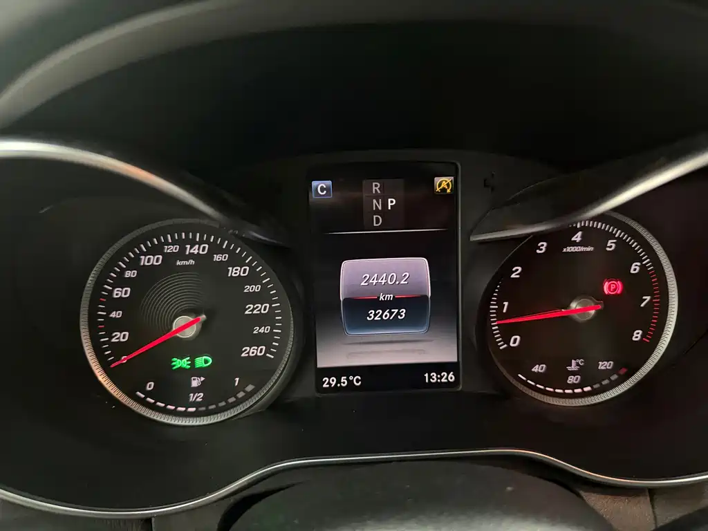 Mercedes-Benz C-Class Facelift C 200 L 4MATIC Sport Edition, фото 4