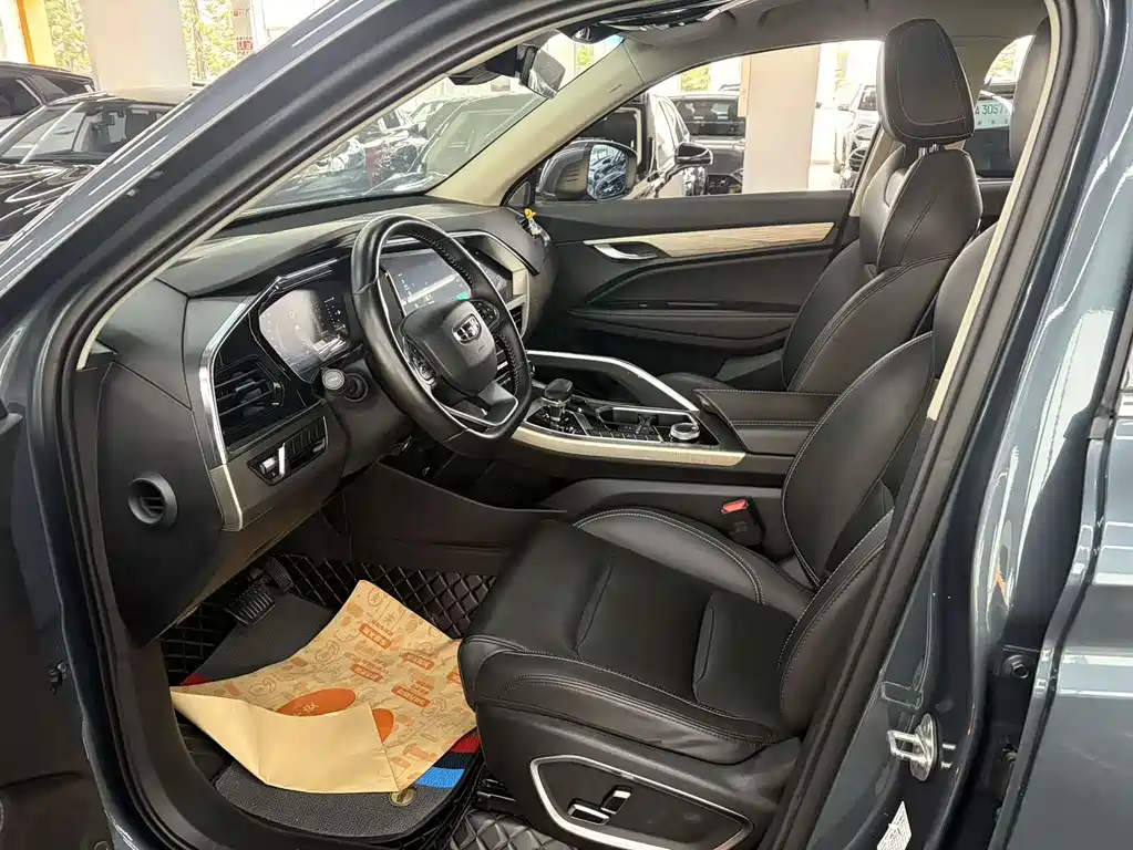 Geely Tugella 2019 350T
