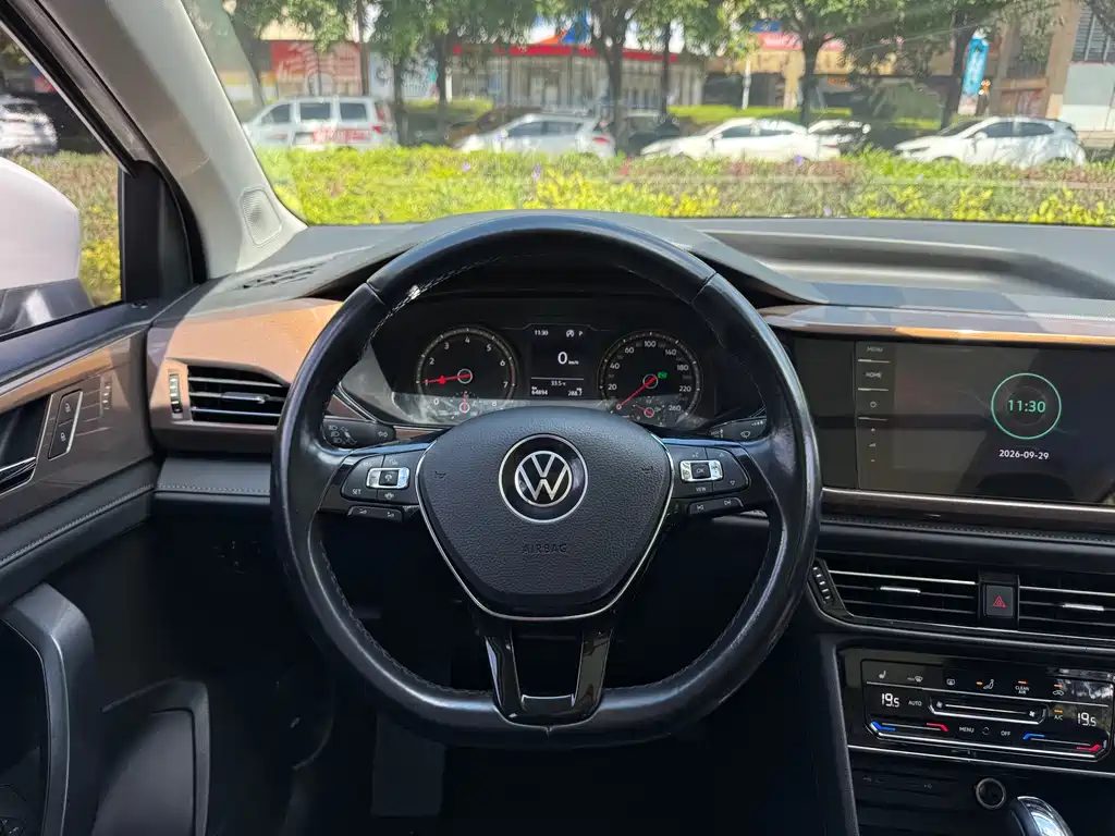 Volkswagen Tharu — миниатюра 17